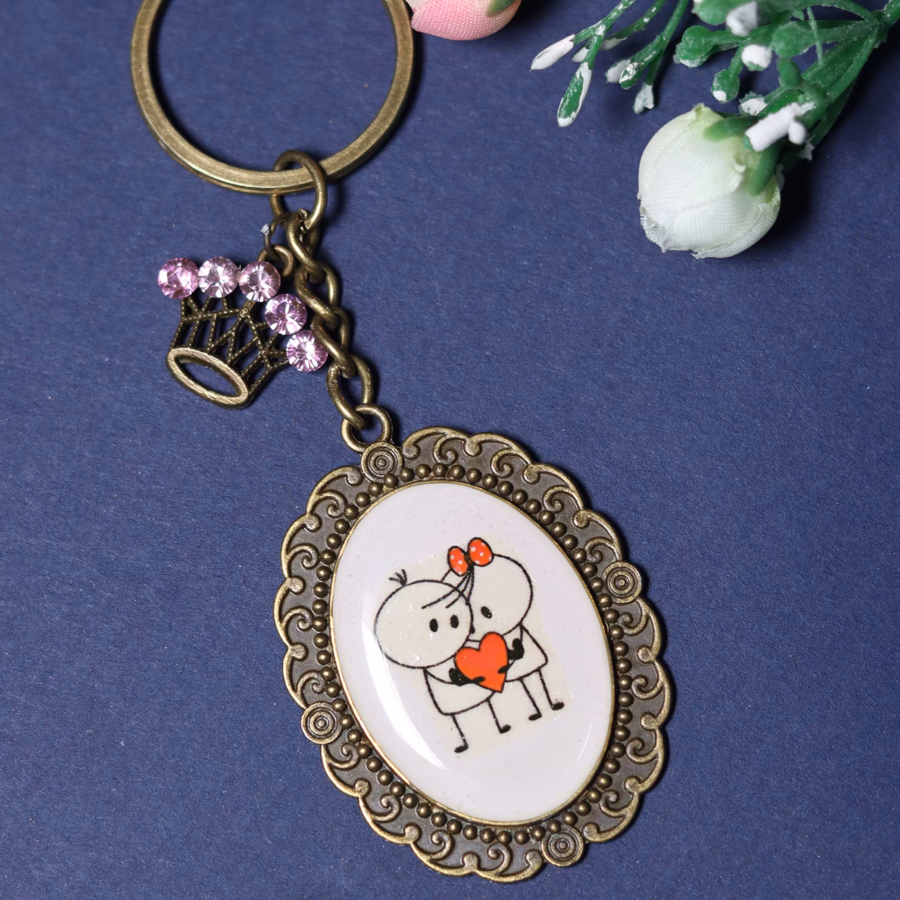 جاکلیدی عاشقانه آویزتاج نگیندار قاب برنز طرح رندوم