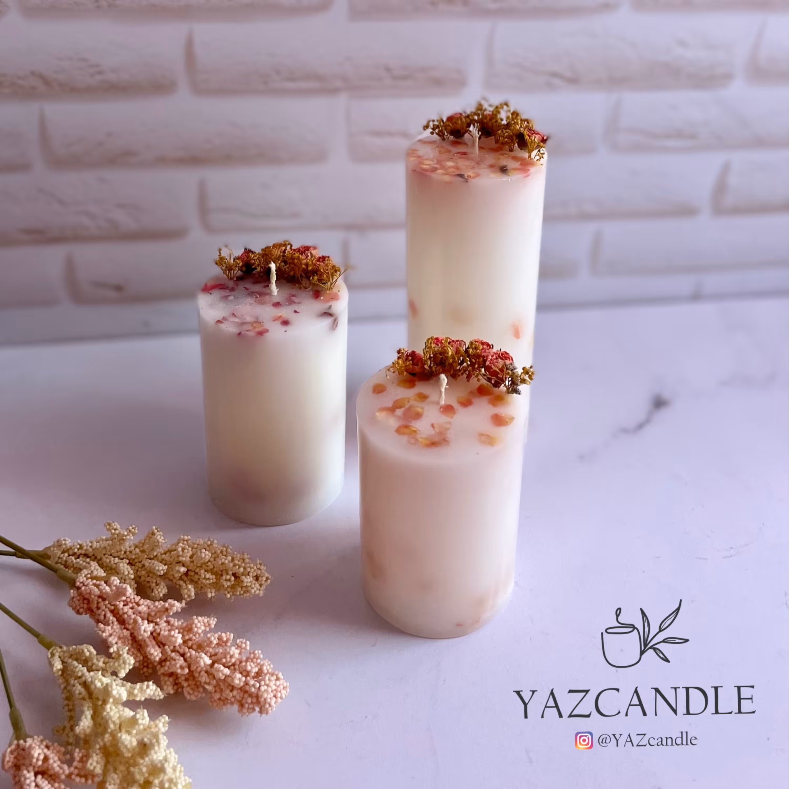 ست شمع استوانه سه سایز با تزیین گل خشک