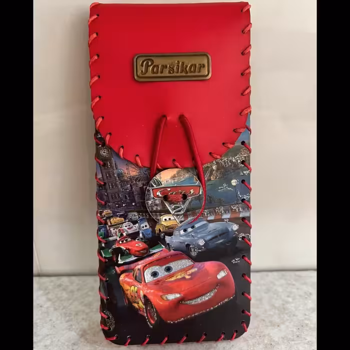 جامدادی پسرانه از جنس چرم و چوب