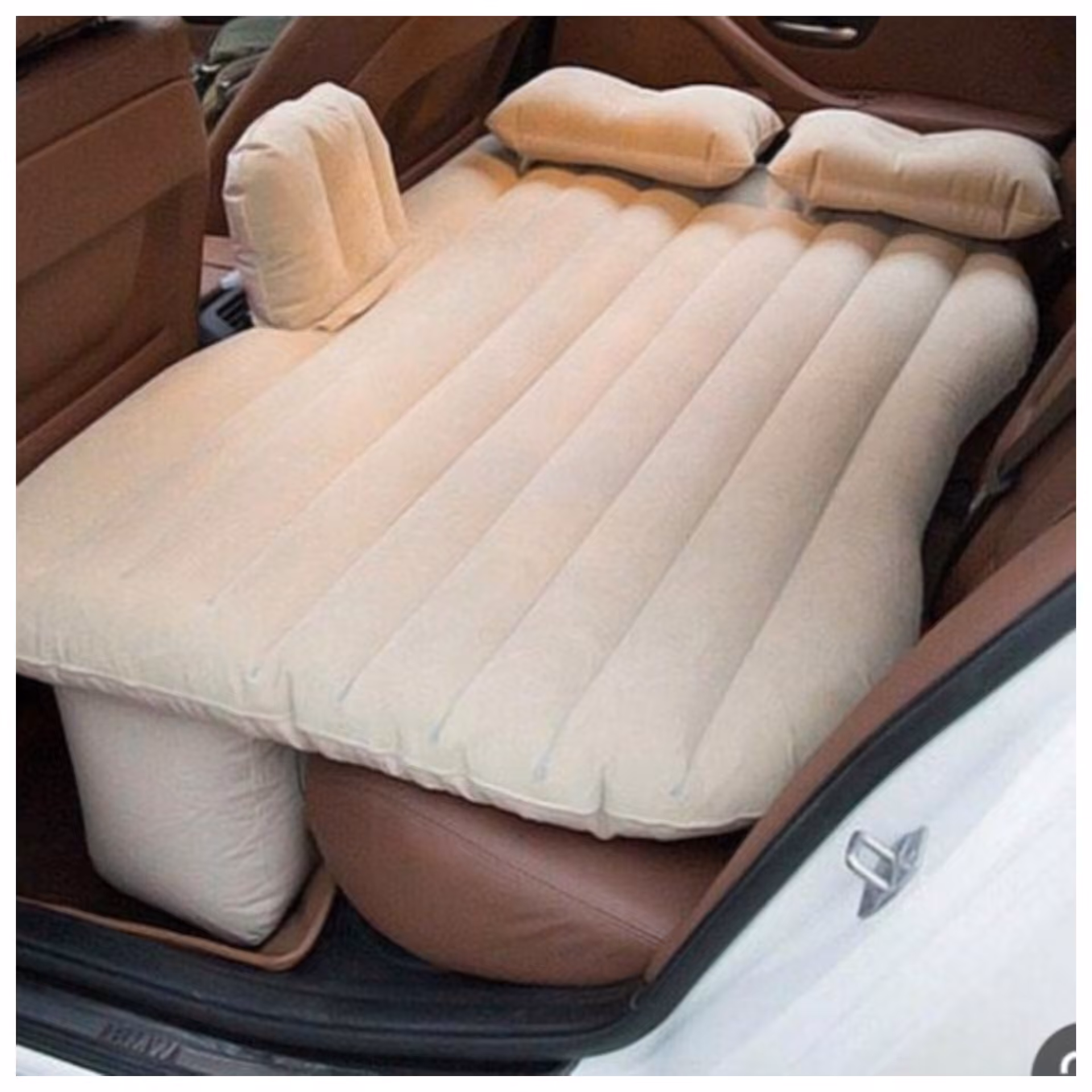 تشک بادی خودرو دارای بالشتک کنار کنسول و رویه مخمل