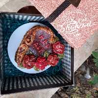 کیک لواشکی شیک و زیبا مناسب هدیه