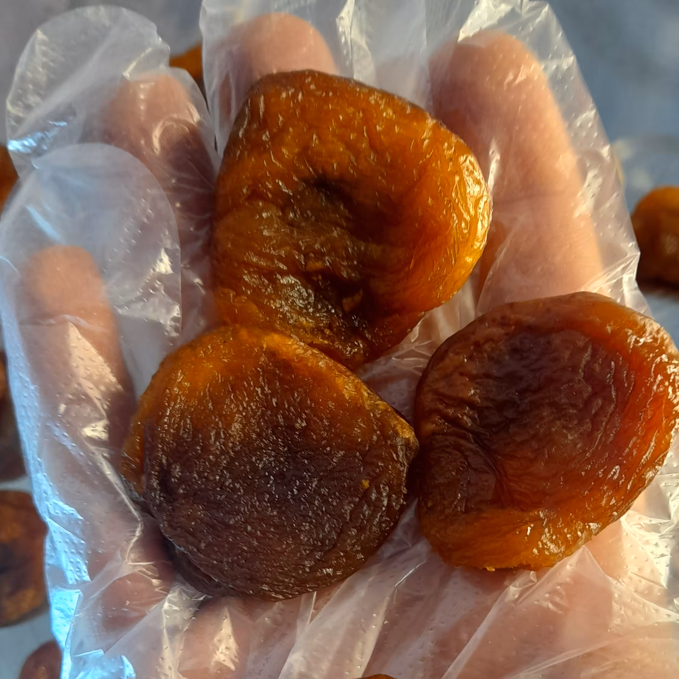 قیسی زردآلو درشت ممتاز(400 گرمی)