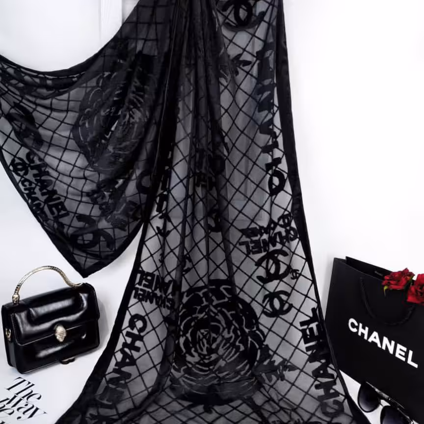 شال مخمل مجلسی وارداتی با کیفیت و طرح های فوقالعاده