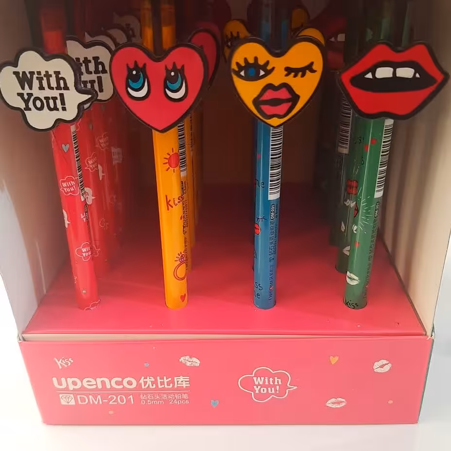 اتود فانتزی لاو پلاستیکی ودر 4 طرح  و رنگ مختلف 