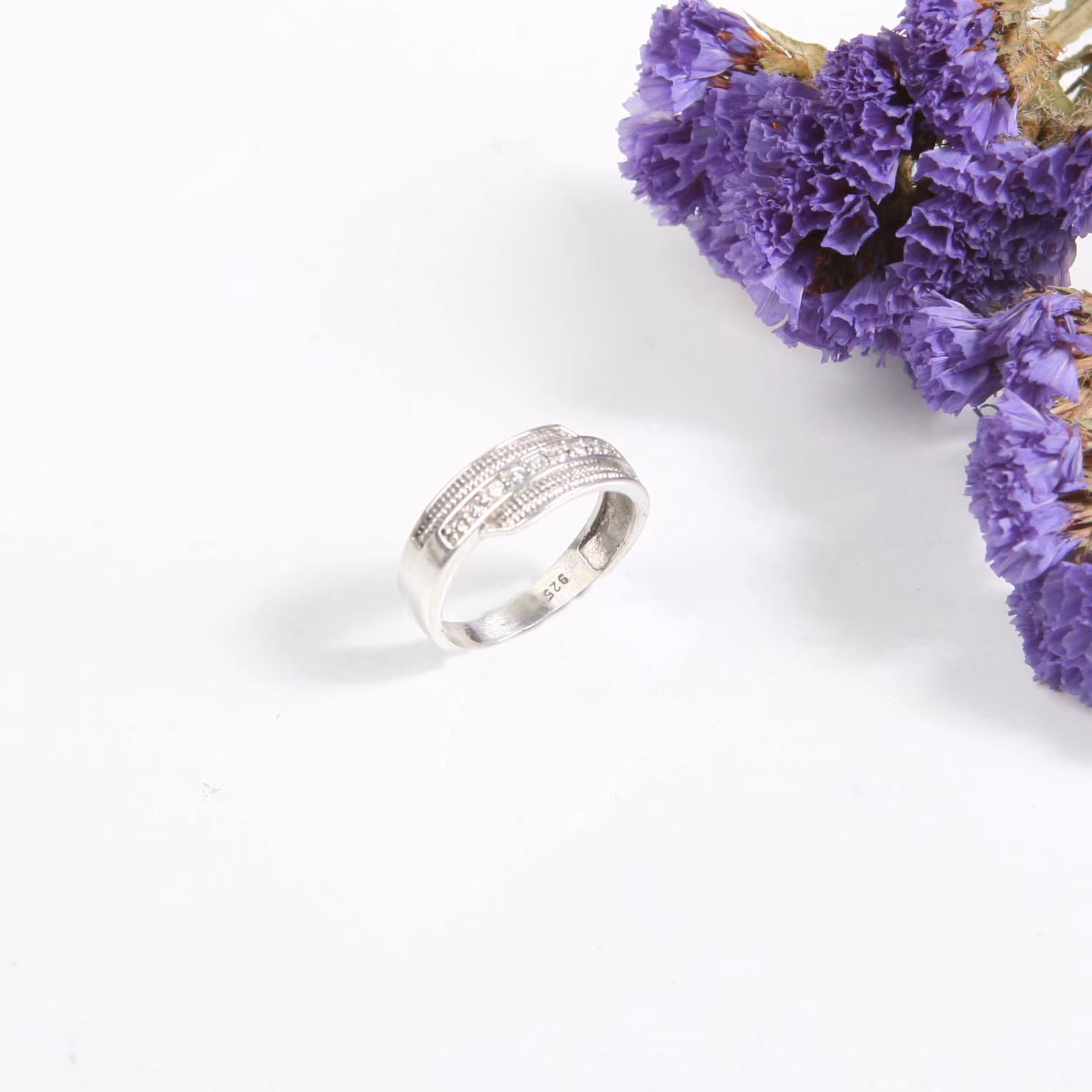 حلقه نقره نگین کاری ضدحساسیت و رنگ ثابت کد 4959