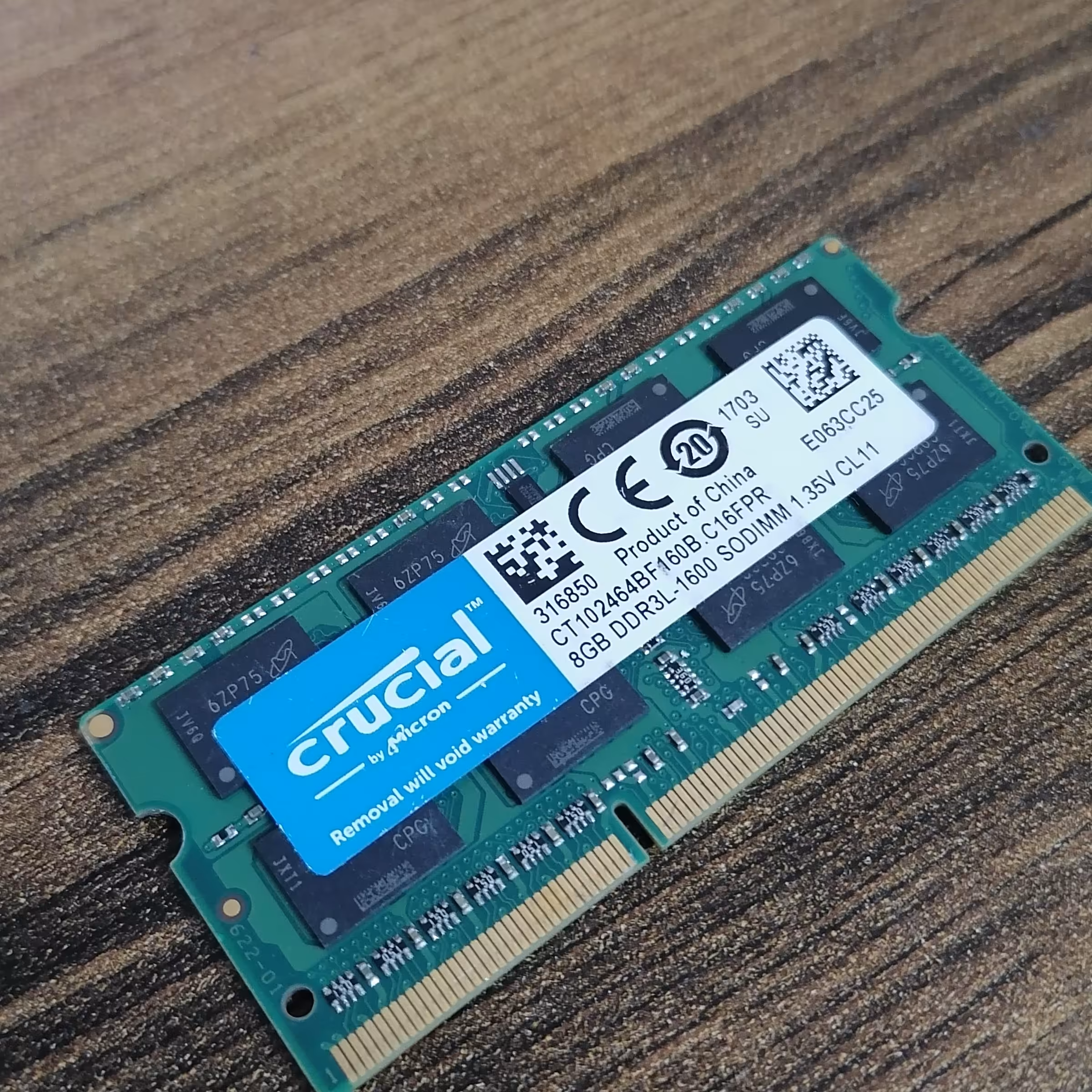 رم 8 گیگ DRR3  لپ تاپ  کروشیال