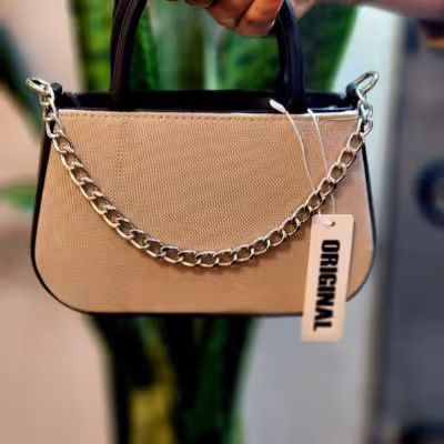 کیف زنانه خارجی بند کوتاه زنجیر دار کد m110