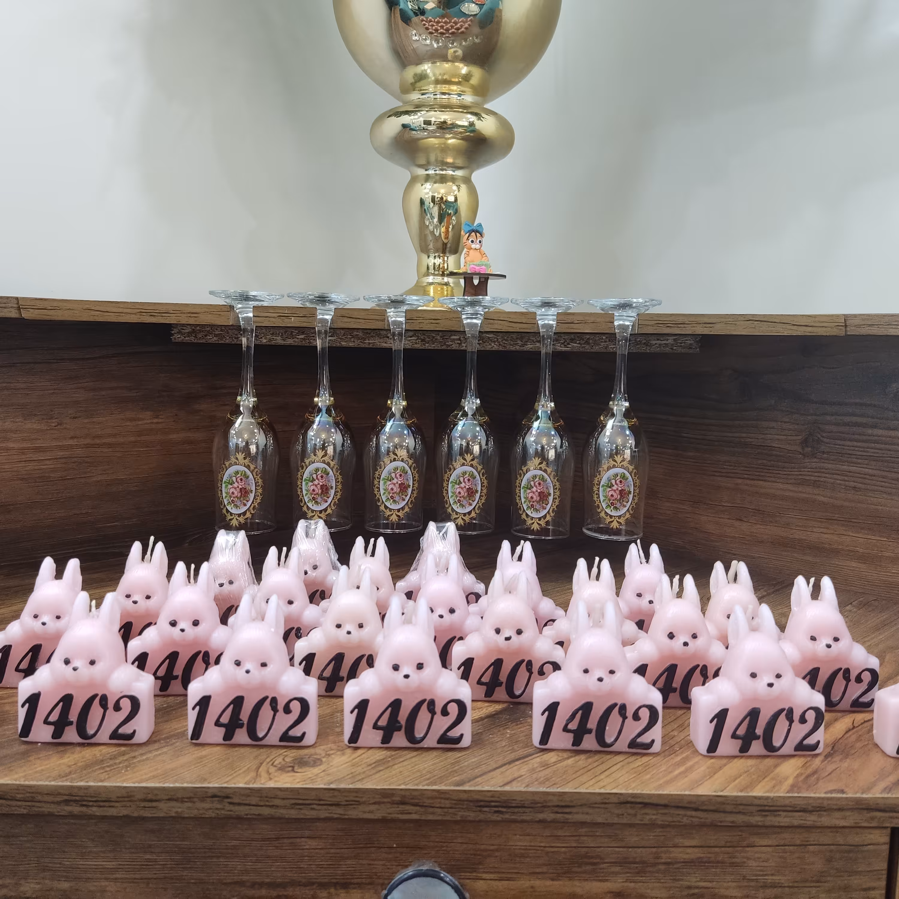 شمع خرگوش  نماد سال جدید . عمده