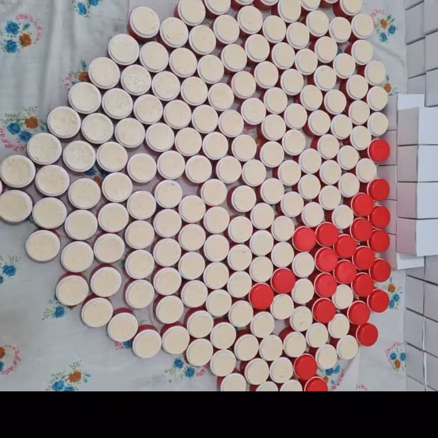 کرم دست ساز صورت بدن کاملا گیاهی