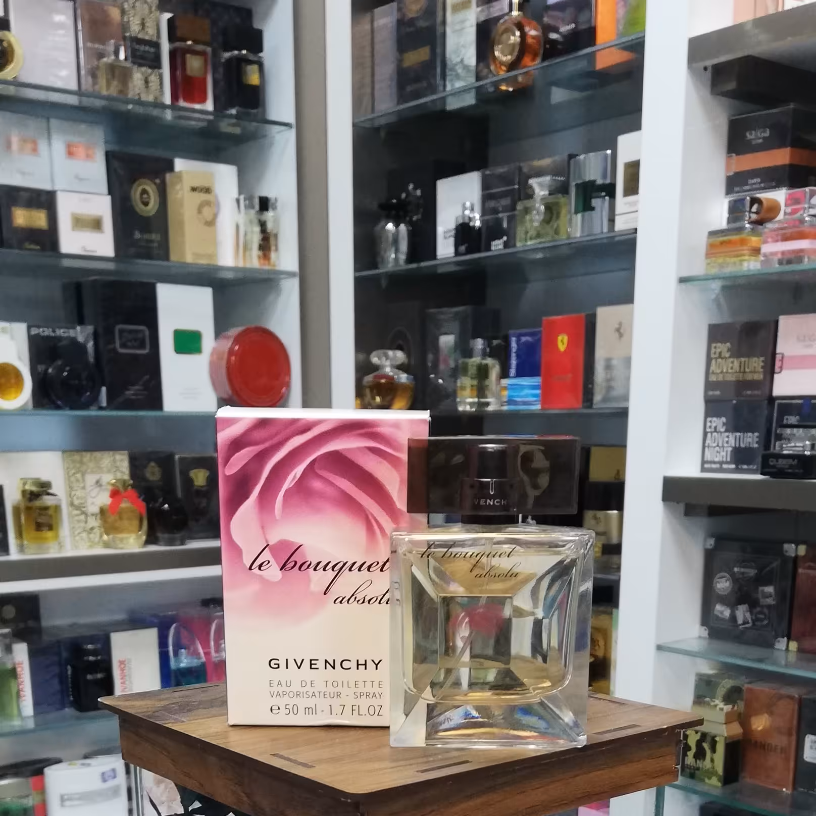 عطر و ادکلن زنانه جیوانچی (ژیوانشی) له بوکت ابسولو ادوتویلت Givenchy Le Bouguet Absolu EDT for men