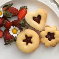 شیرینی مربای آلمانی مجلسی با مارمالاد های درخواستی شما 15 گرمی