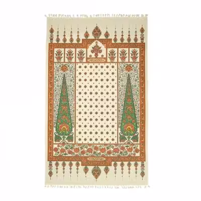 سفره سرو با طرحی سنتی