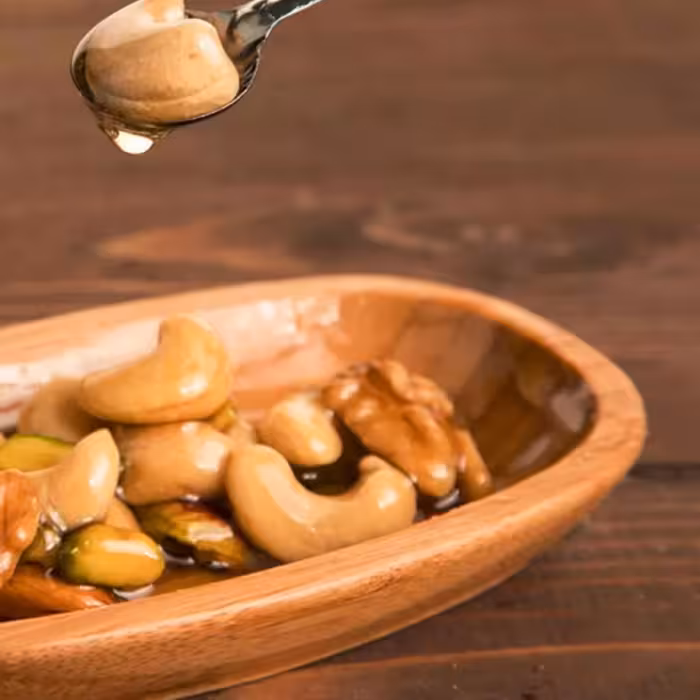 معجون عسل و بادام هندی300 گرمی شهروستا