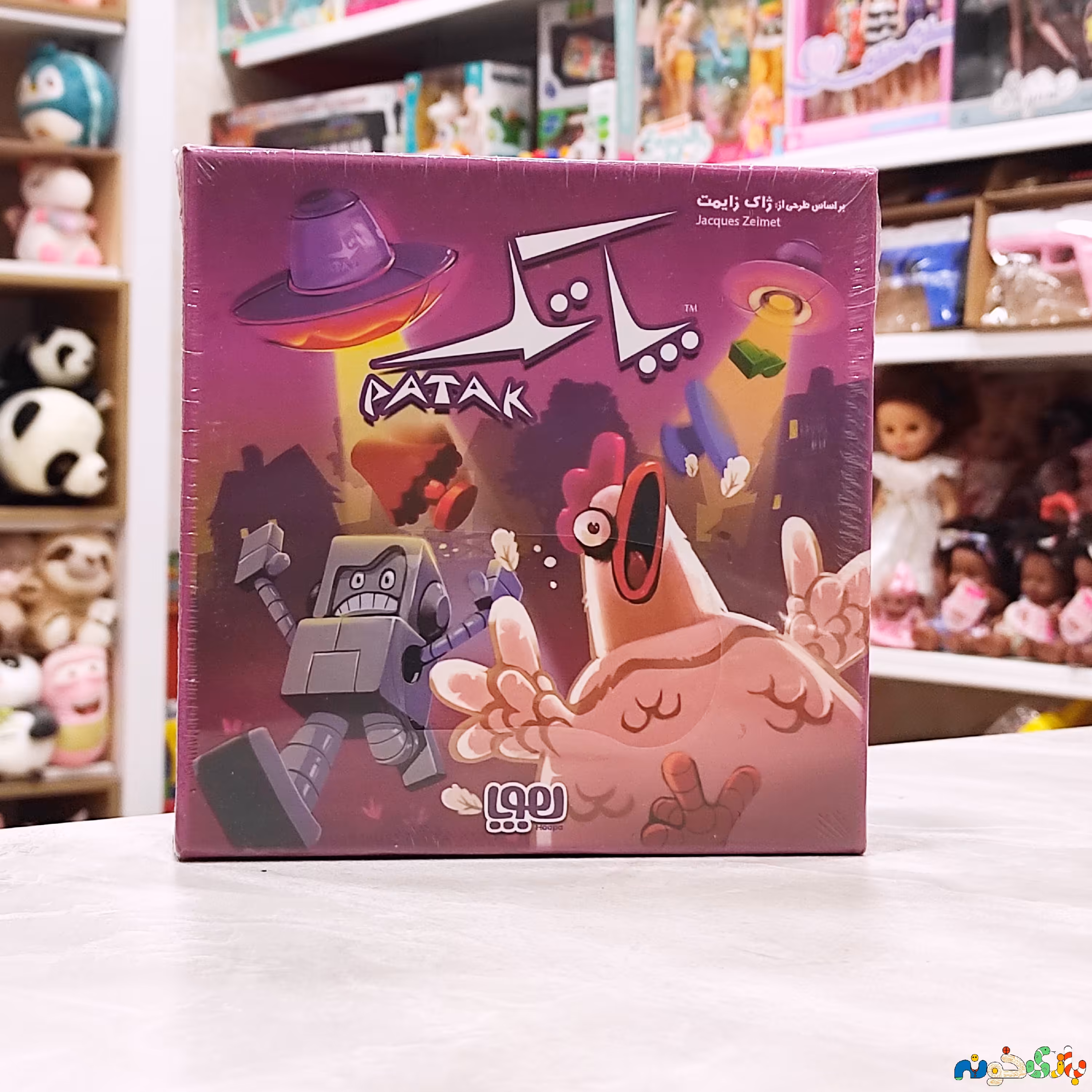 بازی فکری پاتک محصول شرکت هوپا برای 2 الی 8 نفر