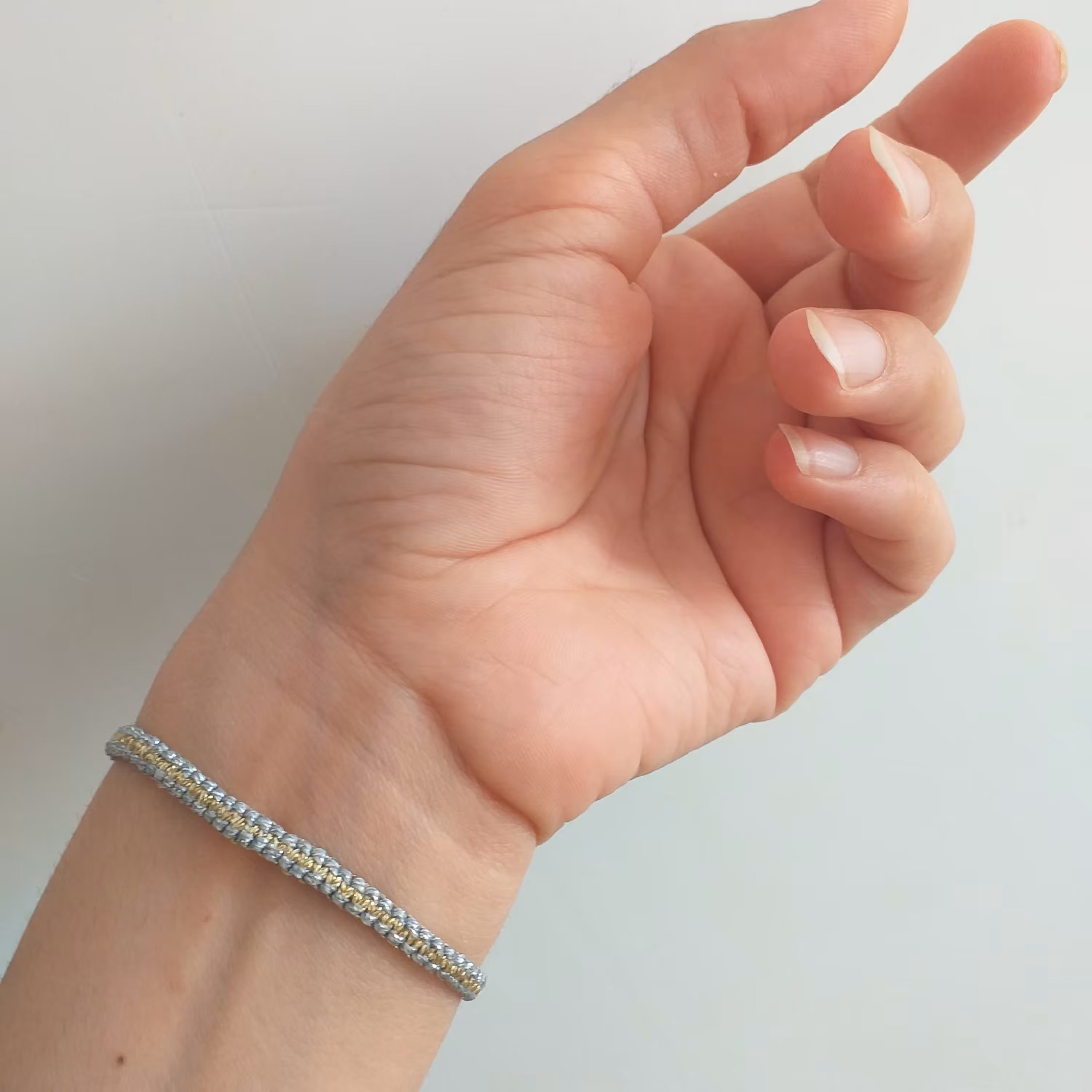 دستبند بافت ظریف  صفر تا صد هنر دست سبک و راحت و ضد حساسیت 