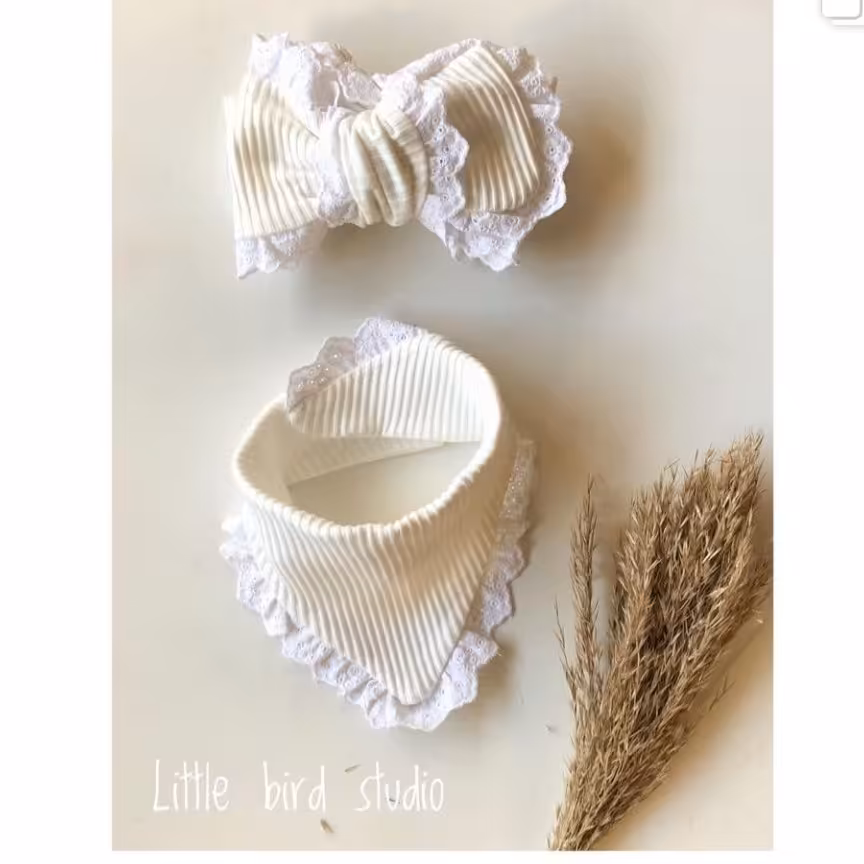 ست هدبندودستمال گردن فانتزی نوارخامه دوزی کشباف بسیار باکیفیت.مناسب برای نوزاد تا 6سال