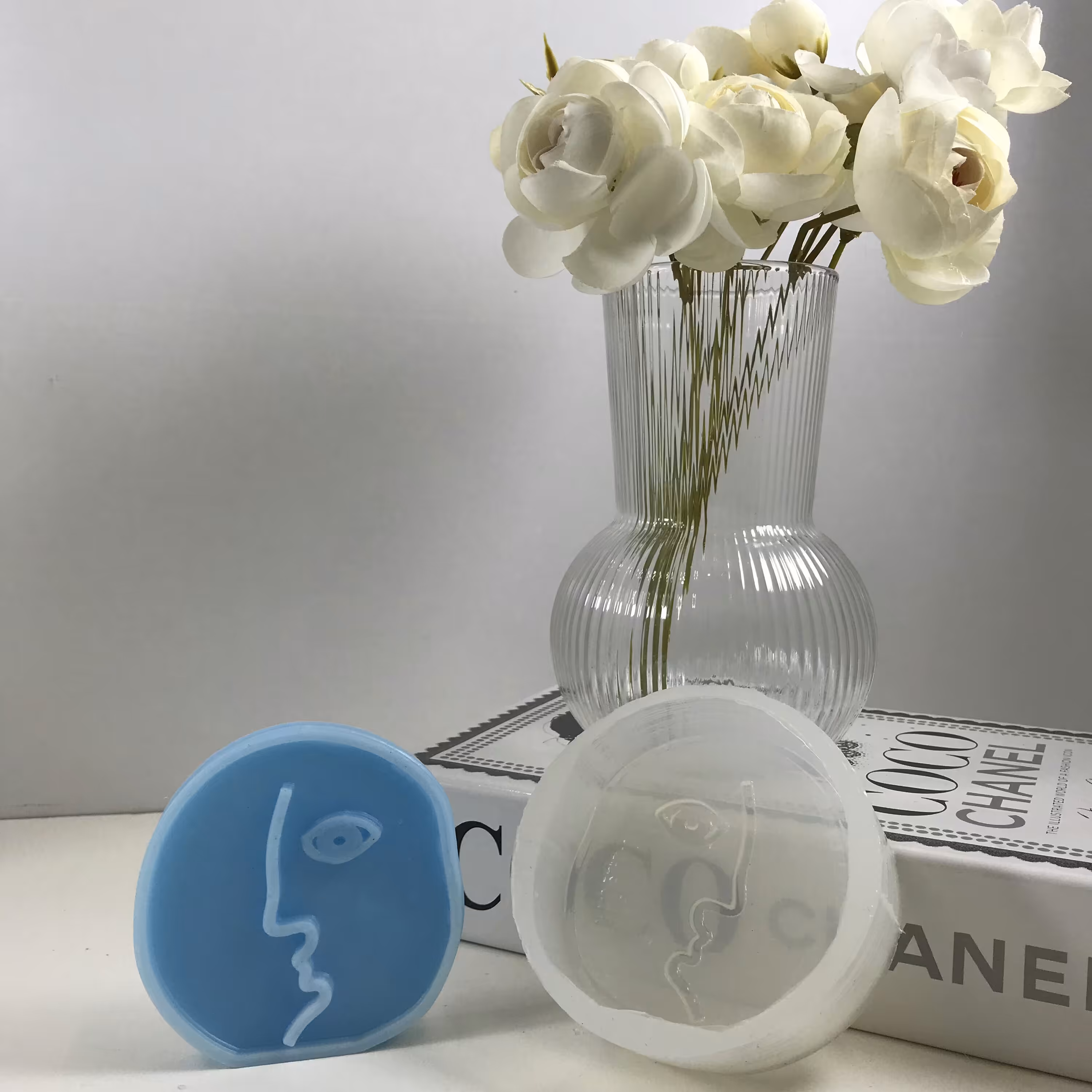 قالب سیلیکونی کوبیسم گرد تک چهره