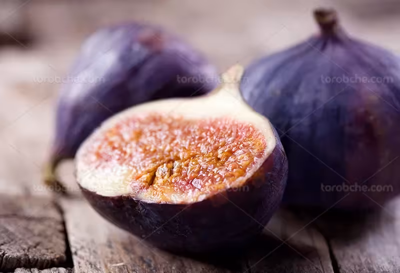 عکس انجیر سیاه | گرافیک با طعم تربچه