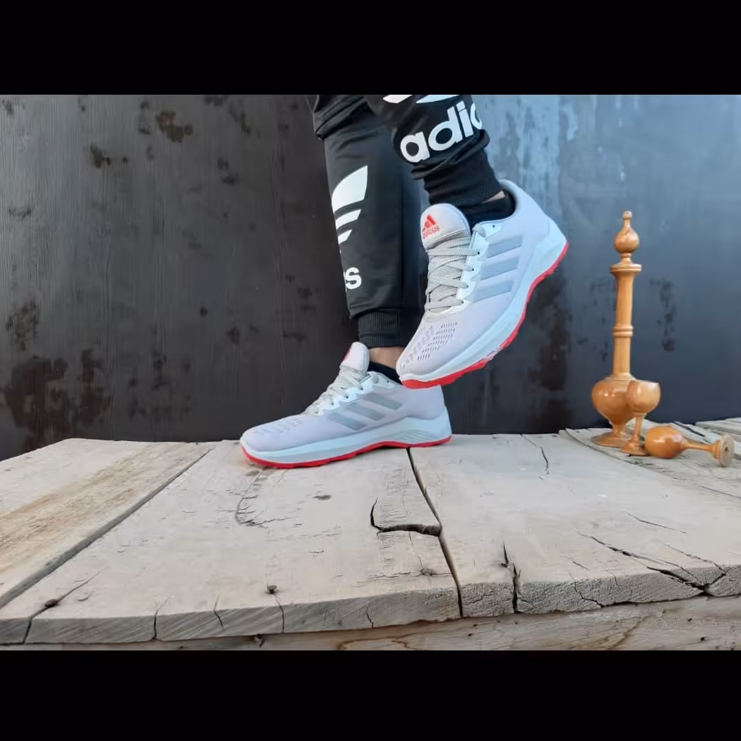 حراج کفش زنانه و مردانه آدیداس، ست زن و مرد، ارسال رایگان به سراسر ایران 