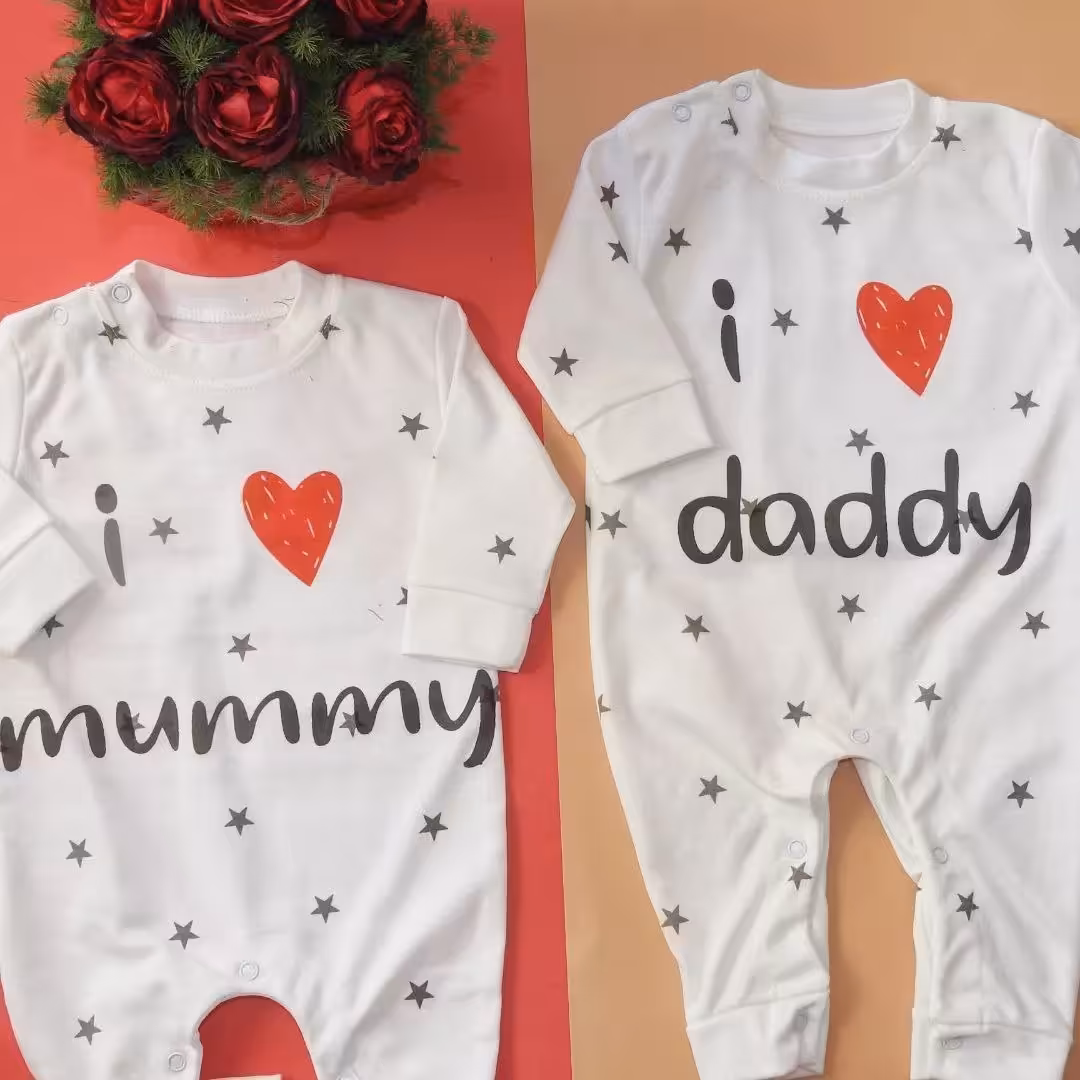 سرهمی نوزاد مدل I love mommy daddy