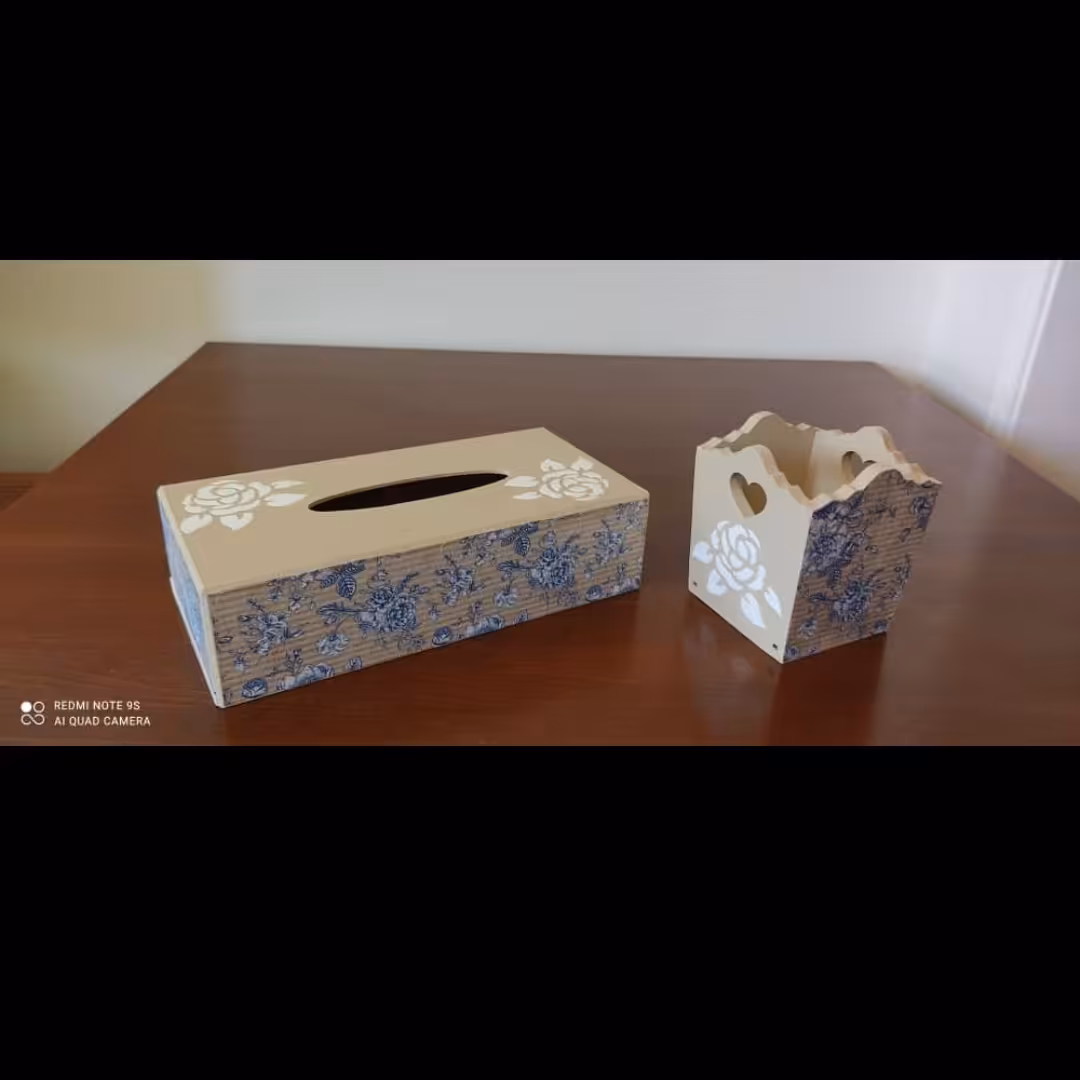 جعبه دستمال کاغذی و جا قلمی چوبی دکوپاژ  برنجی  پتینه کار دست 
