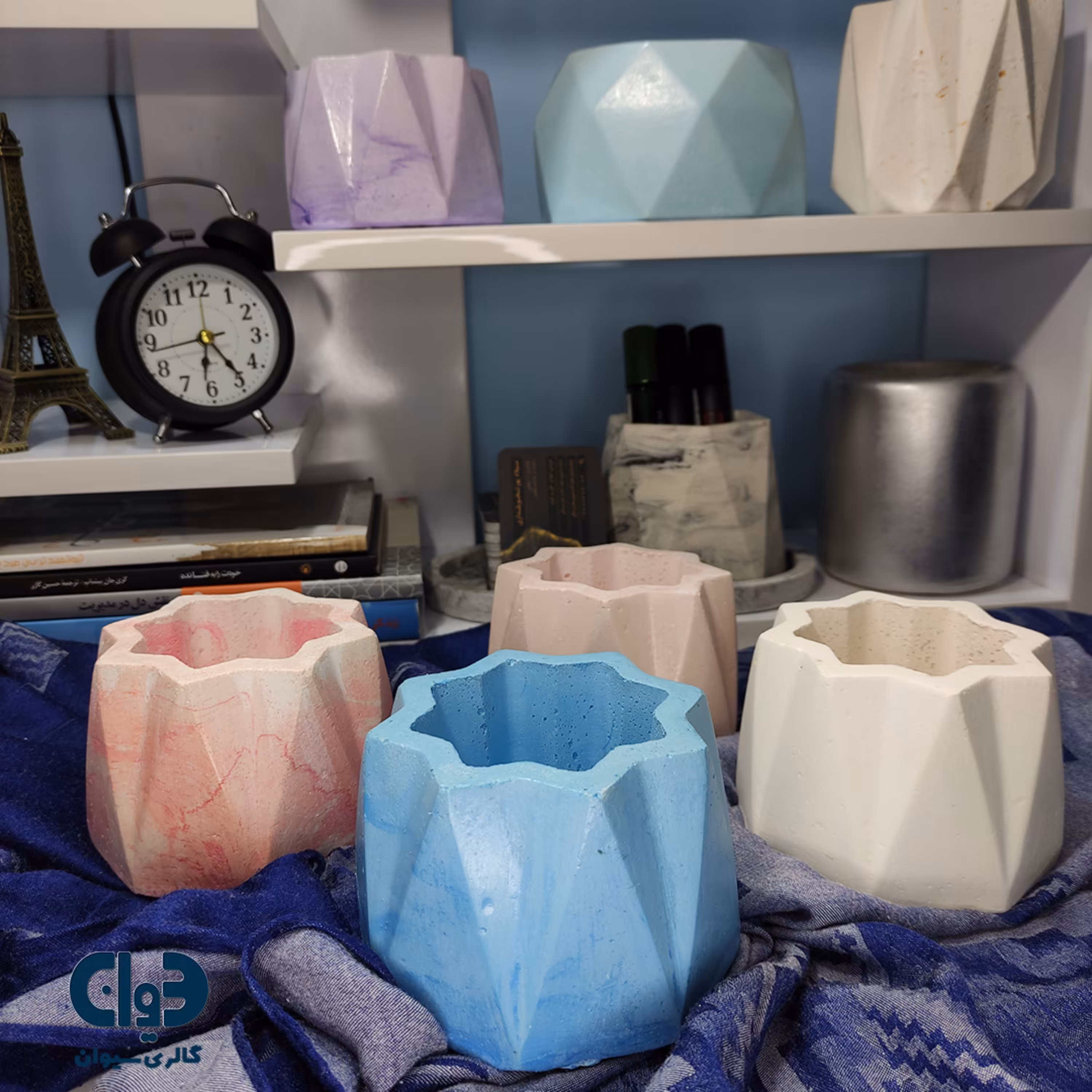 گلدان سنگ مصنوعی رنگ دلخواه ارتفاع 7 قطر 9.5 سانت