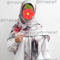 روسری قواره بزرگ نخی دور دست دوز طرحLv