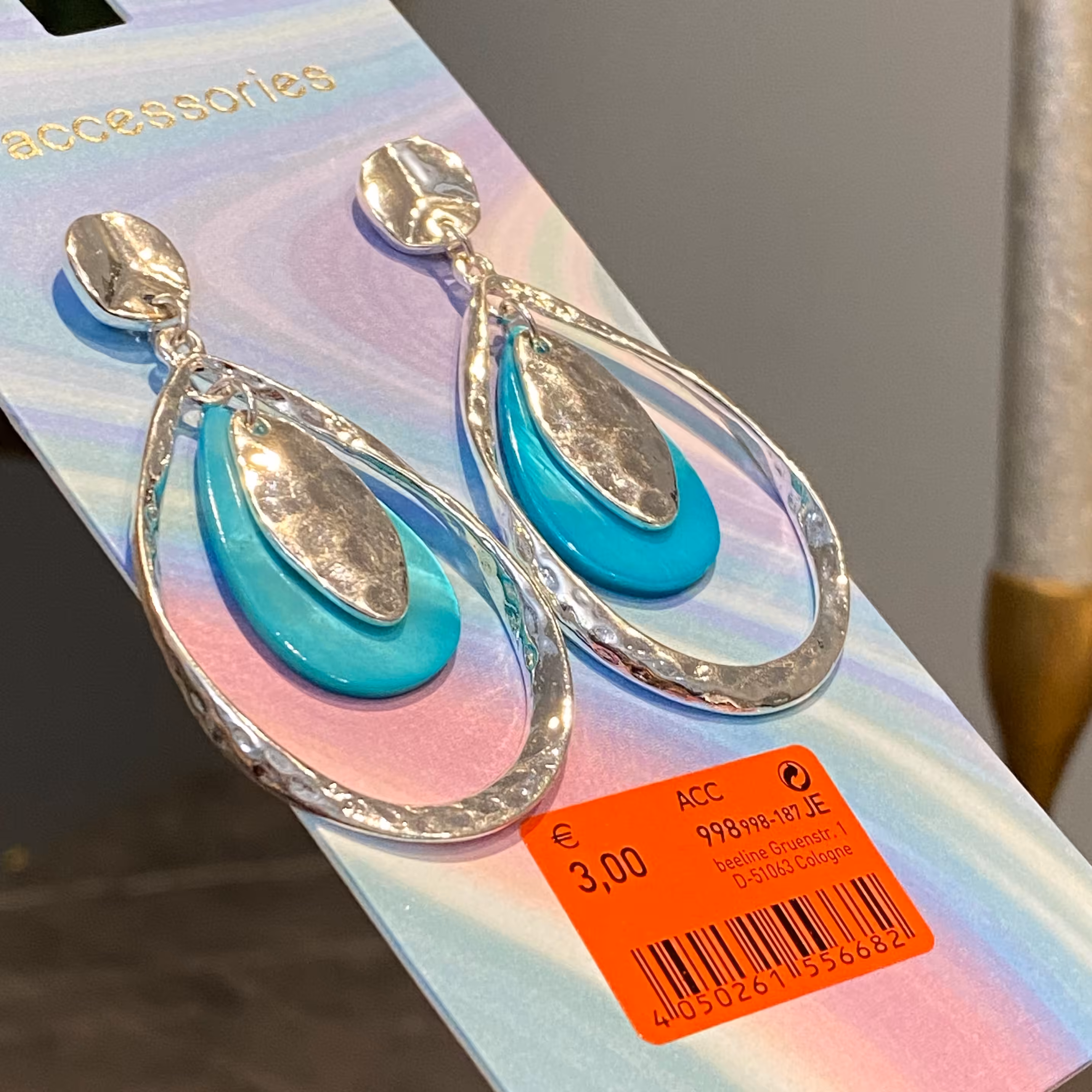 گوشواره دخترانه وارداتی بسیار زیبا و خاص در گوشششش