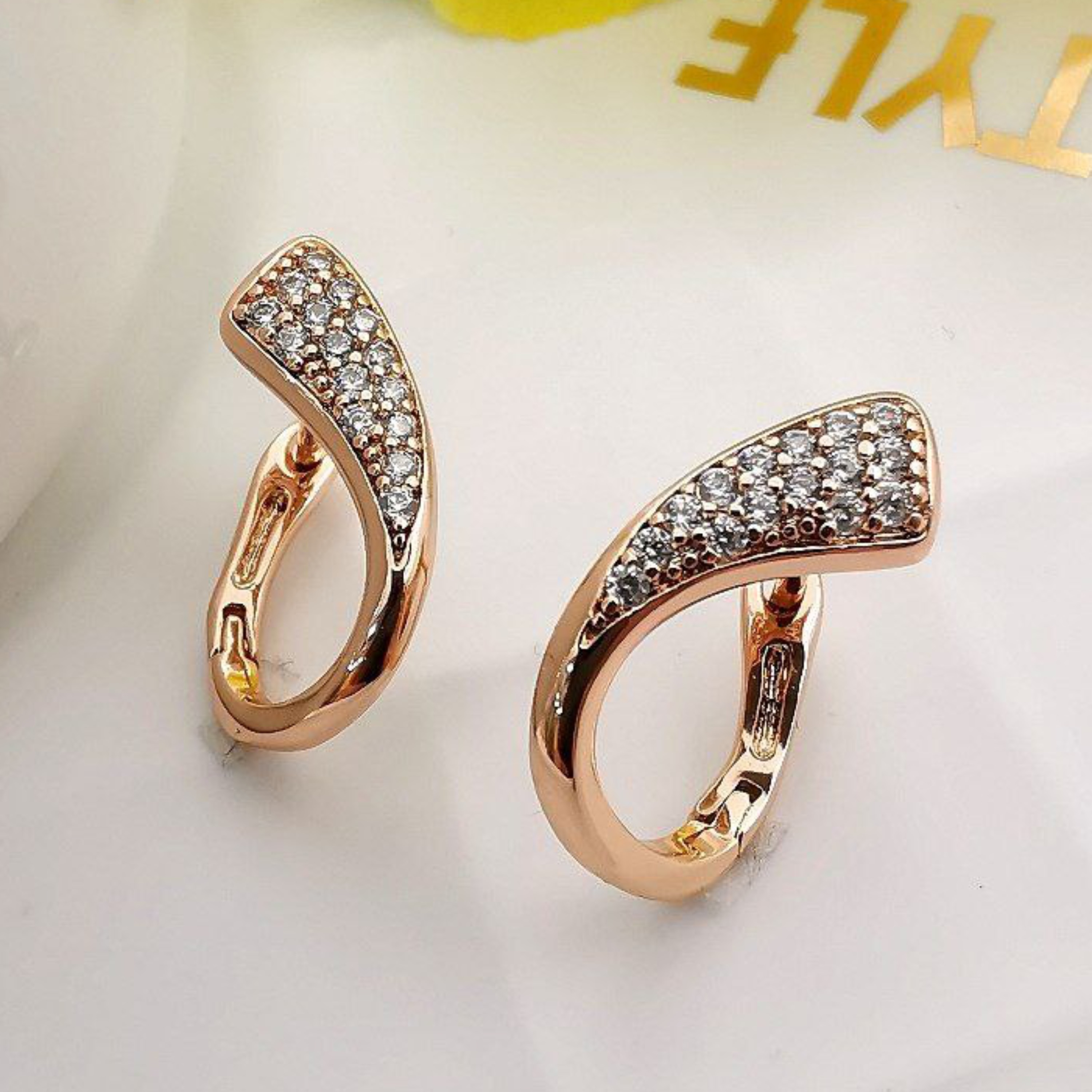 گوشواره حلقه ای 24