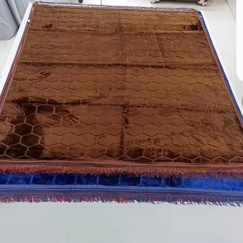 پتوفرش فرش اقتصادی مخملی خارجی چهار متری