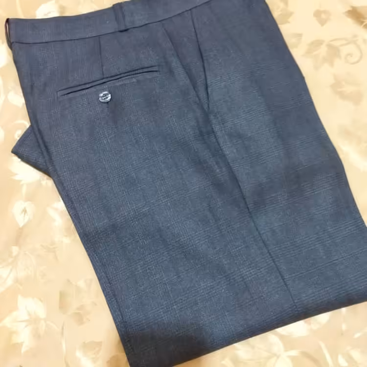 شلوار پارچه ای در طرح ها و رنگهای متنوع با قیمت مناسب