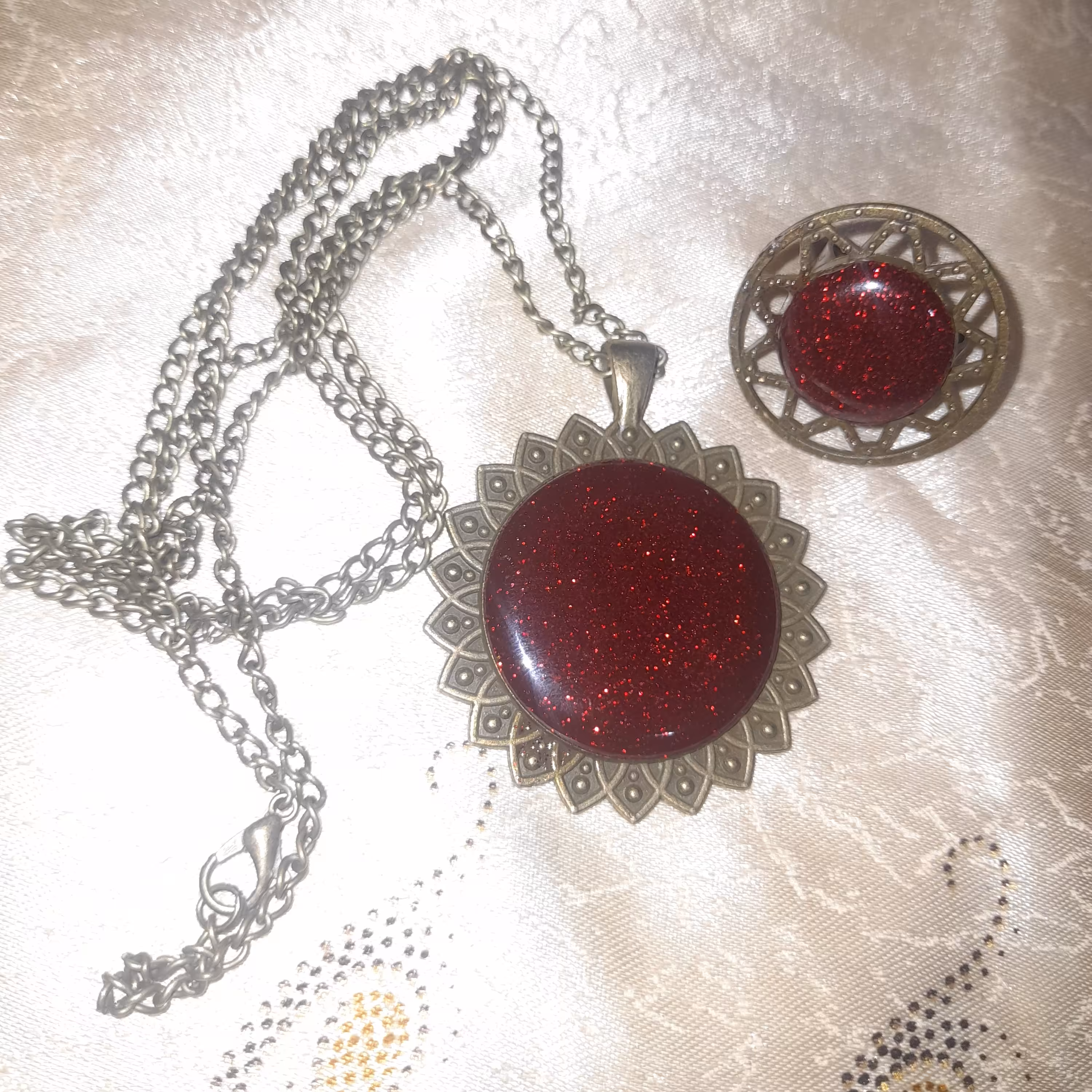 ست گردنبند و انگشتر اکلیلی خاص