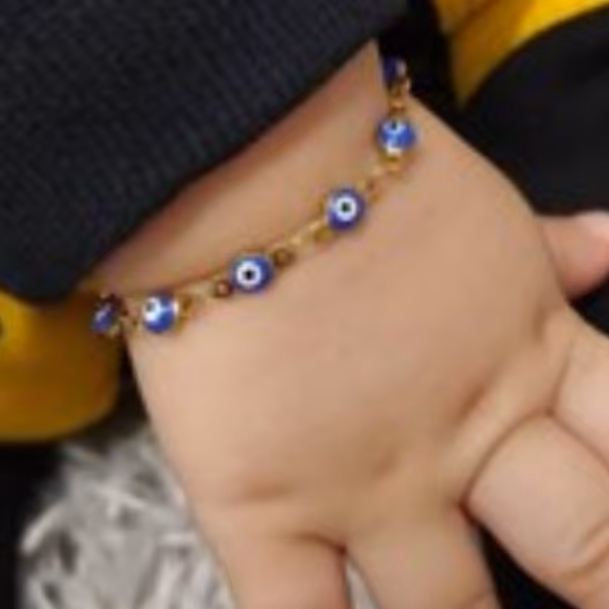 دستبند چشم نظر   دورواستیل درجه یک آبکاری قوی رنگ اندازه 11 سانت به اضافه 5 سانت 16  سانت زنجیر اضافه زیبا  ارسال رایگان