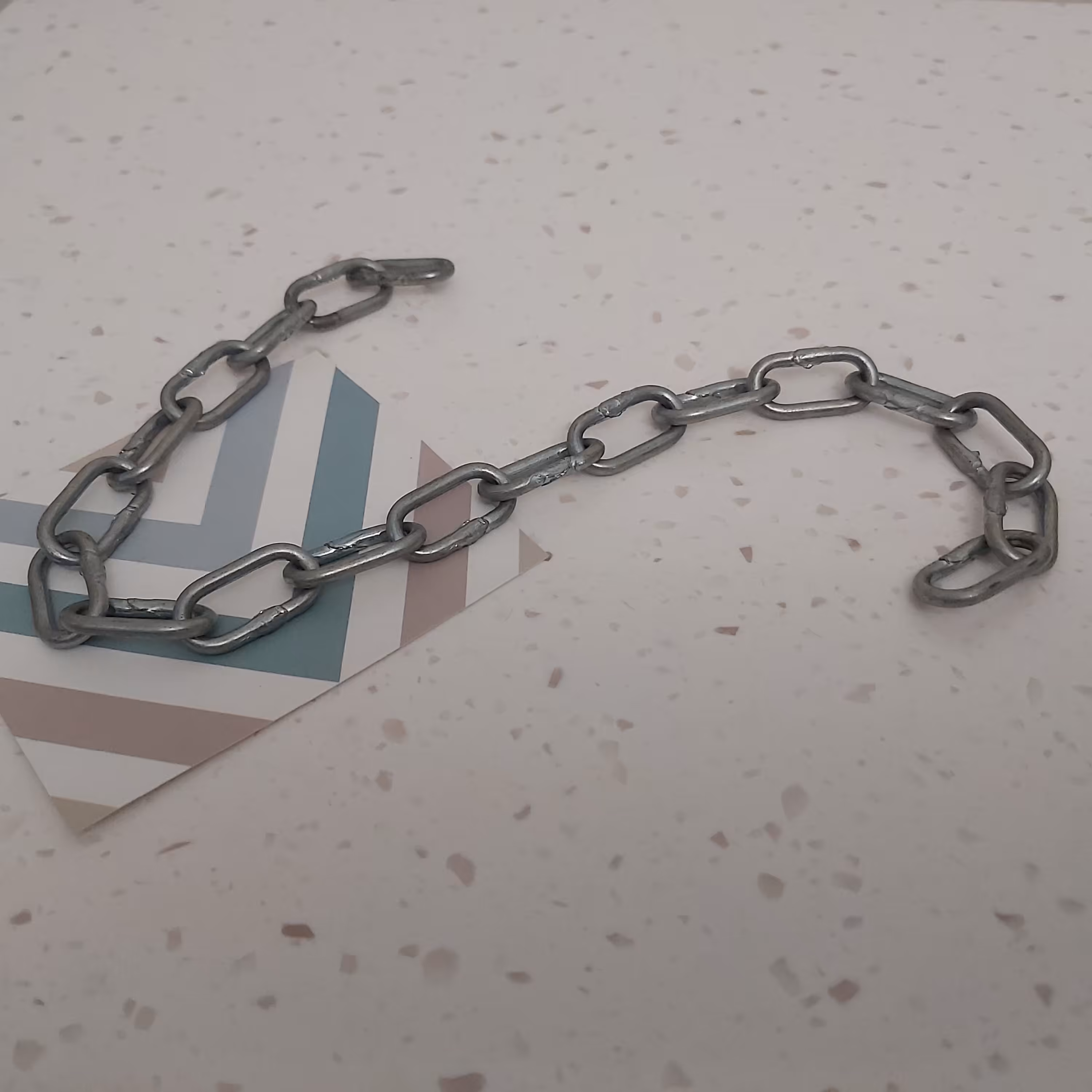 زنجیر جوشی مقاوم پخله نازک آبکاری لوازم لوستر  