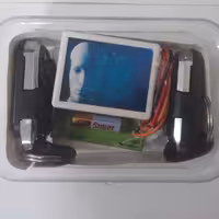 ریموت در بازکن (به همراه دو عدد ریموت)