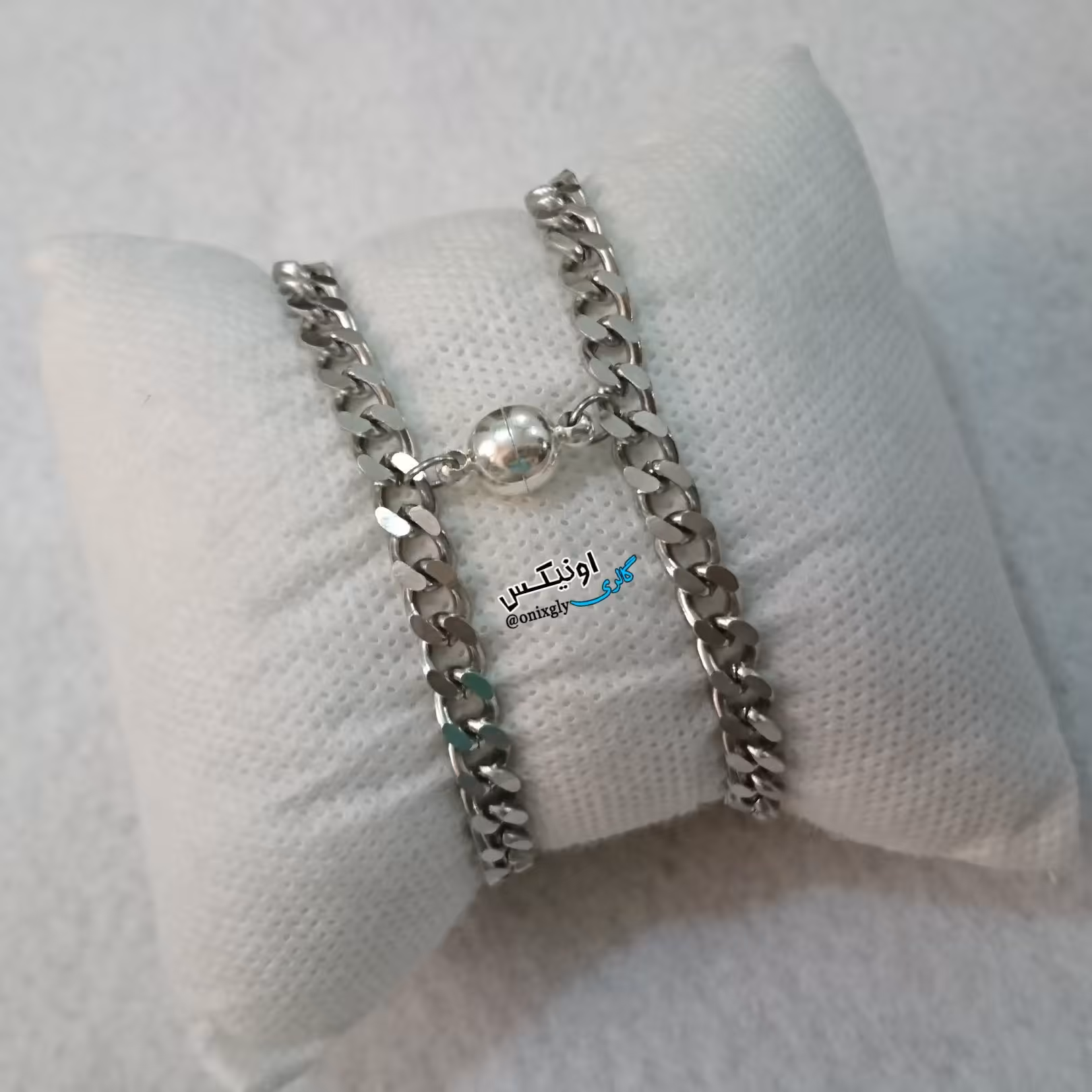 دستبند کارتیر مگنتی