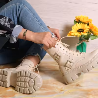 نیمبوت لژدار