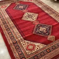 فرش لاکی طرح گبه شانه 500 و تراکم 1000 با جنس نخ پلی پرو پیلن با سایز  1 در 1.5