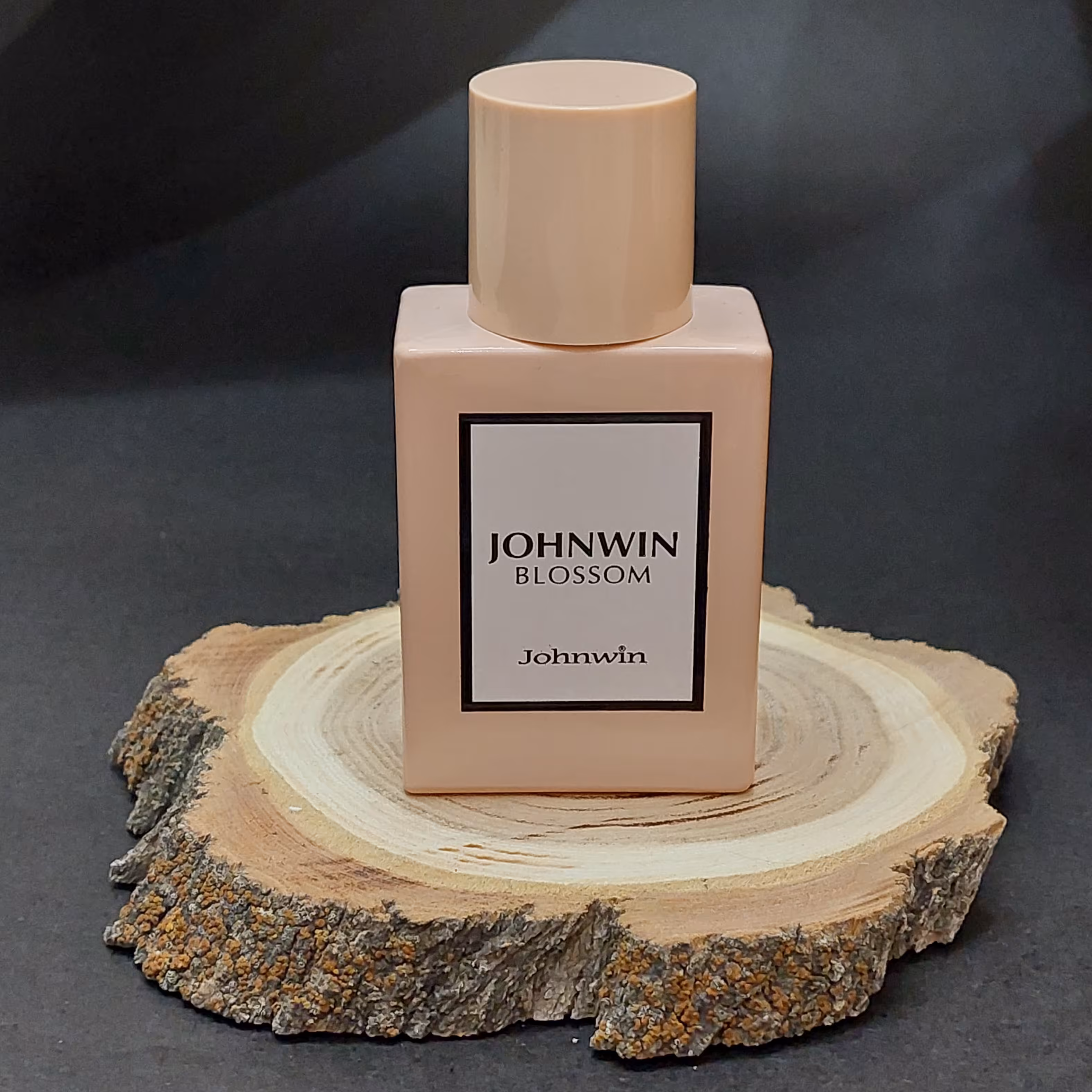 عطر ادکلن مینیاتوری زنانه گوچی بلوم 25 میل برند جانوین Gucci Bloom