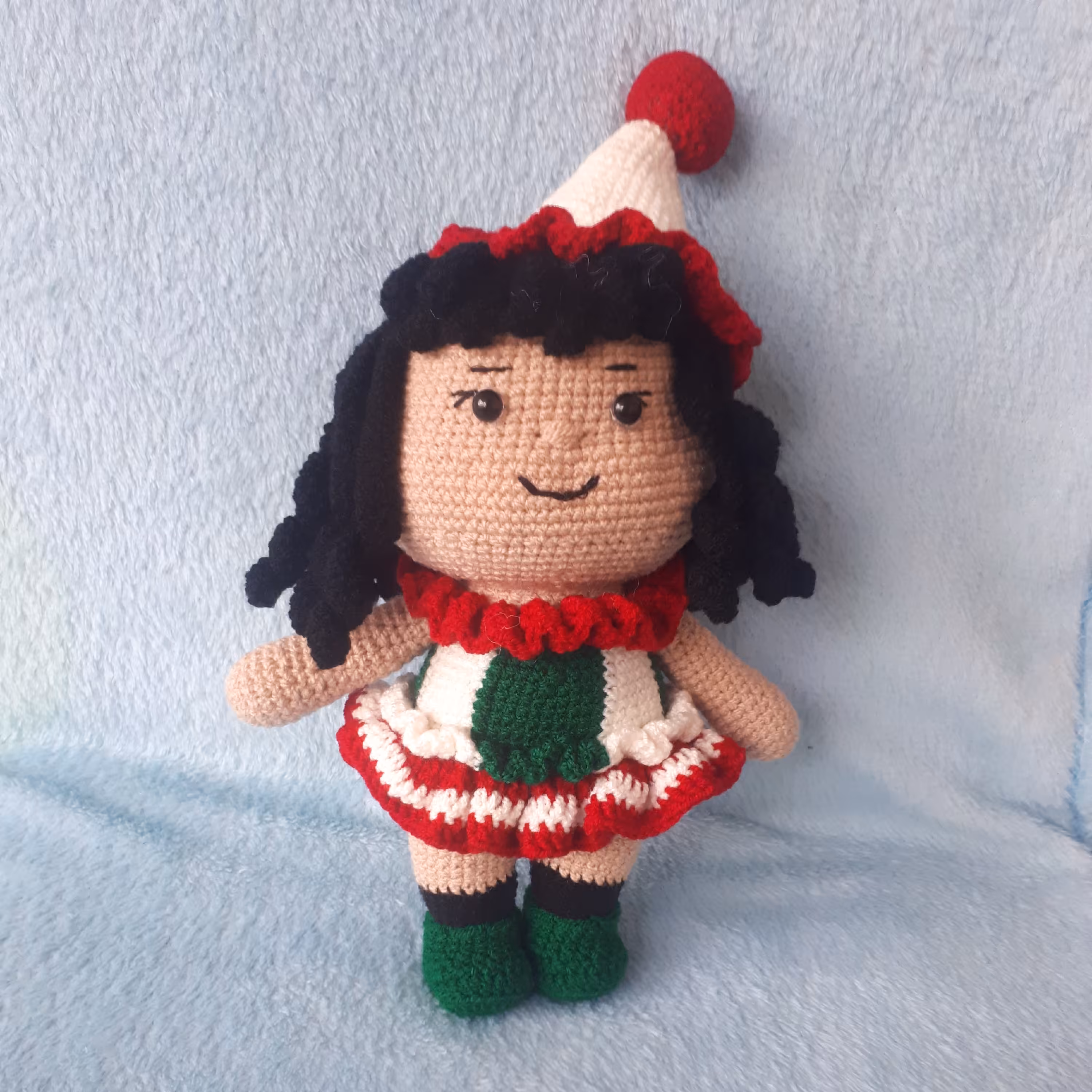 عروسک بافتنی