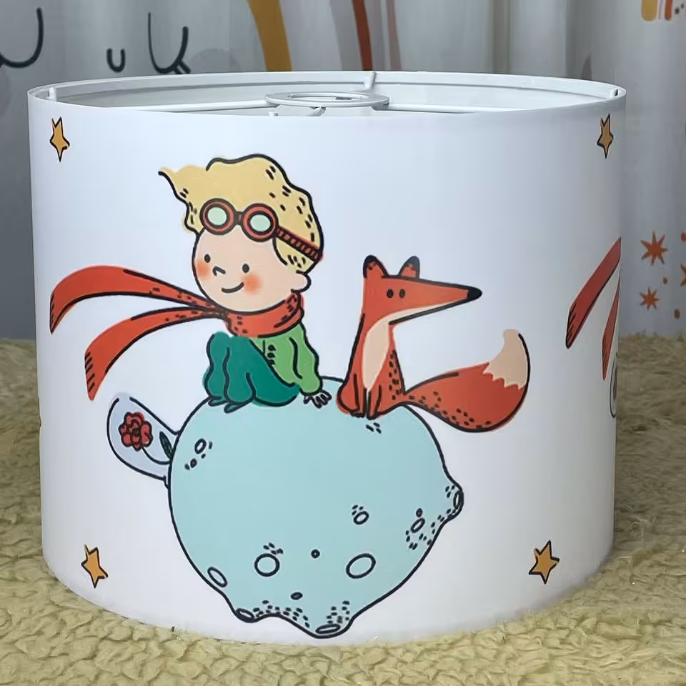 لوستر کودک اکسسوری چاپی اتاق کودک موجود در طرح های متنوع برگه بزنید