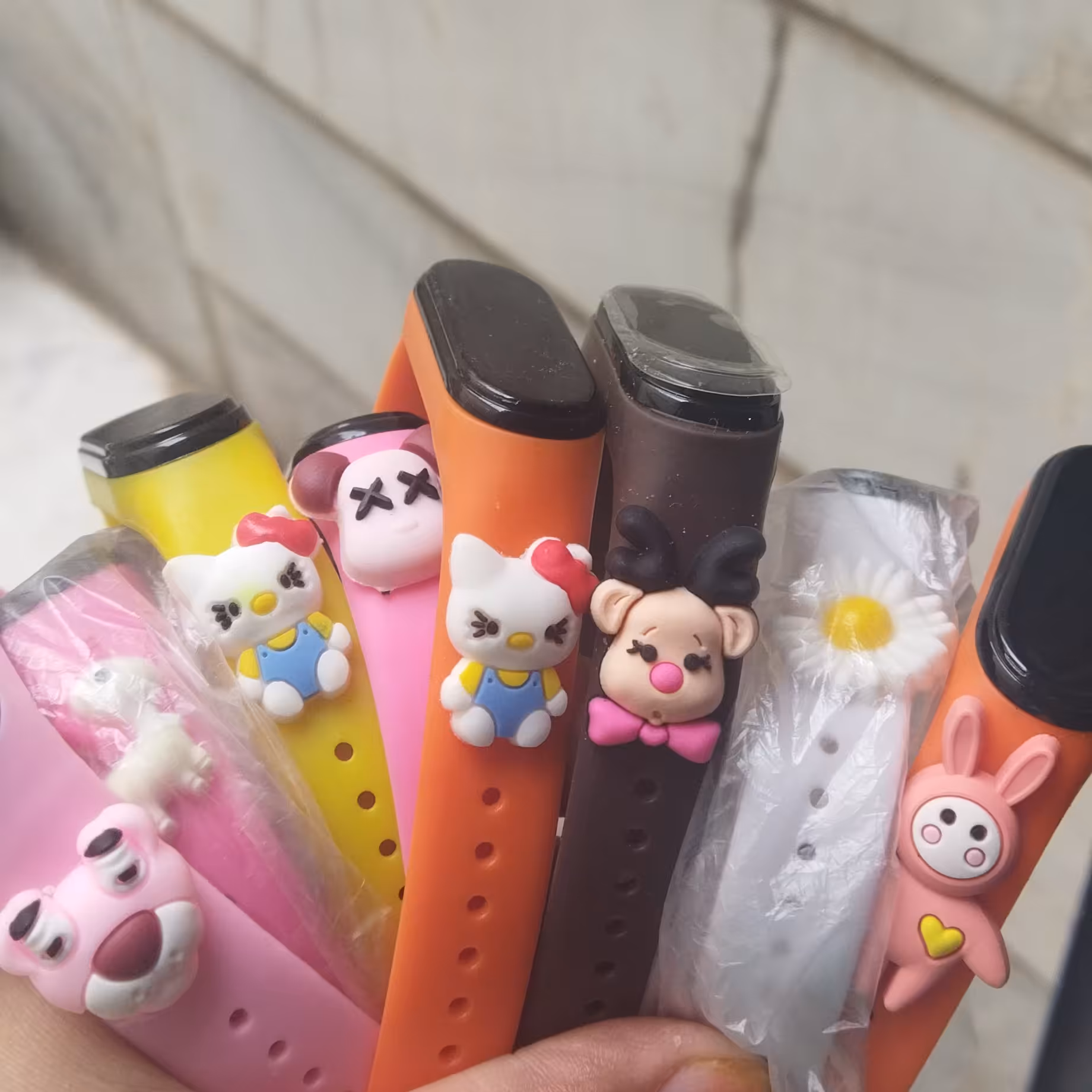 ساعت لمسی ، ال ای دی ،بچگانه عروسکی، رنگ‌بندی 