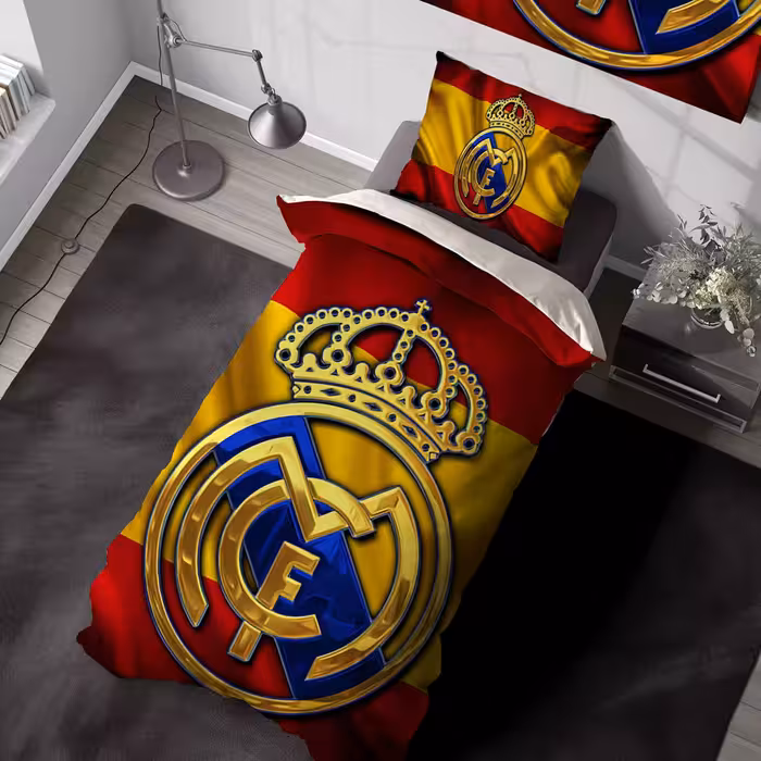 ست لحاف پسرانه فوتبالی طرح رئال مادرید زمینه پرچم اسپانیا BAs-4376