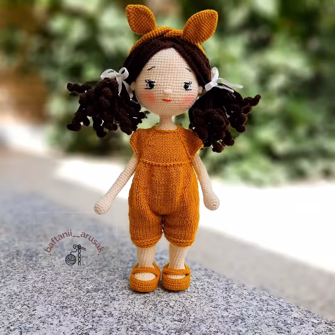  عروسک دختر  حنا قد 35سانتی مفتولگذاری لباسها قابل تعویض قابل شستشو  محکم و بادوام کیفیت تضمینی