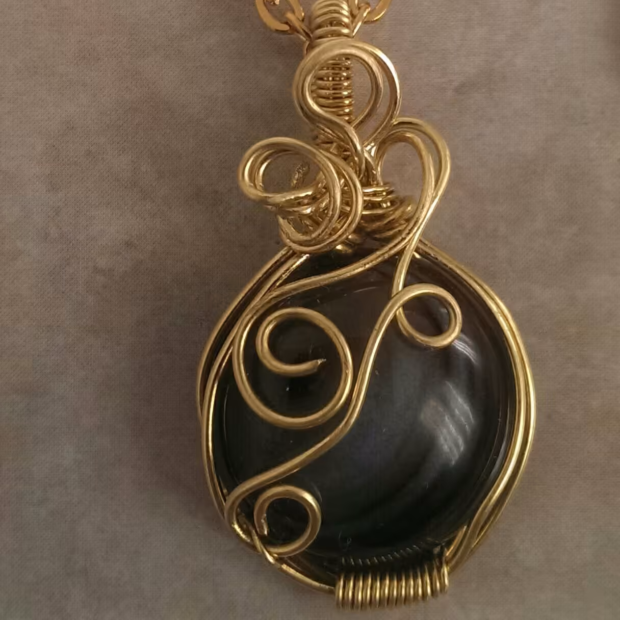 عقیق سلیمانی دودی با فلز برنج