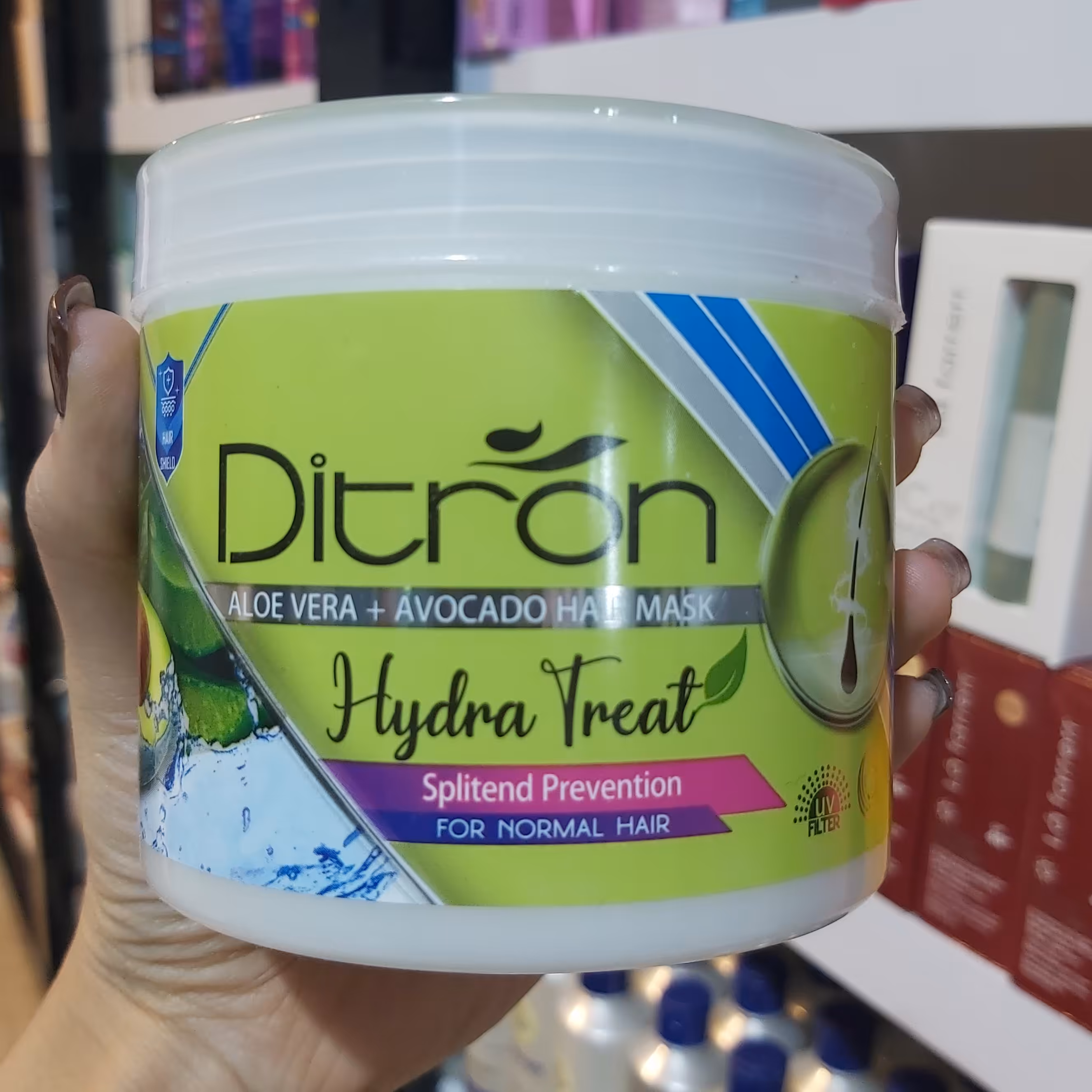 ماسک مو کاسه ای دیترون مرطوب کننده حاوی عصاره آلوئه ورا و روغن آووکادو  مناسب موهای نرمال و رنگ شده 400 میل 