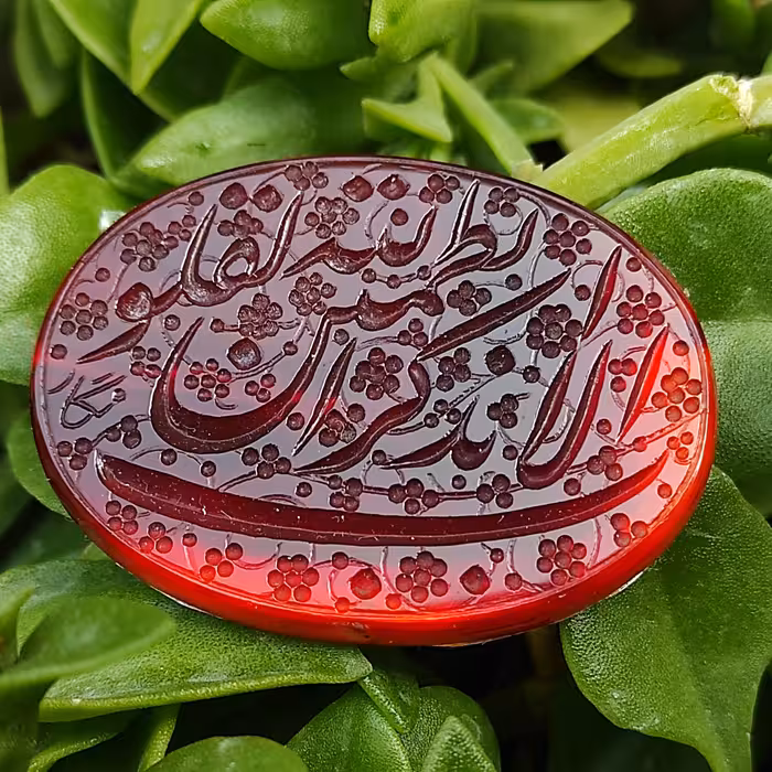 نگین مدالی عقیق حکاکی شده با دست