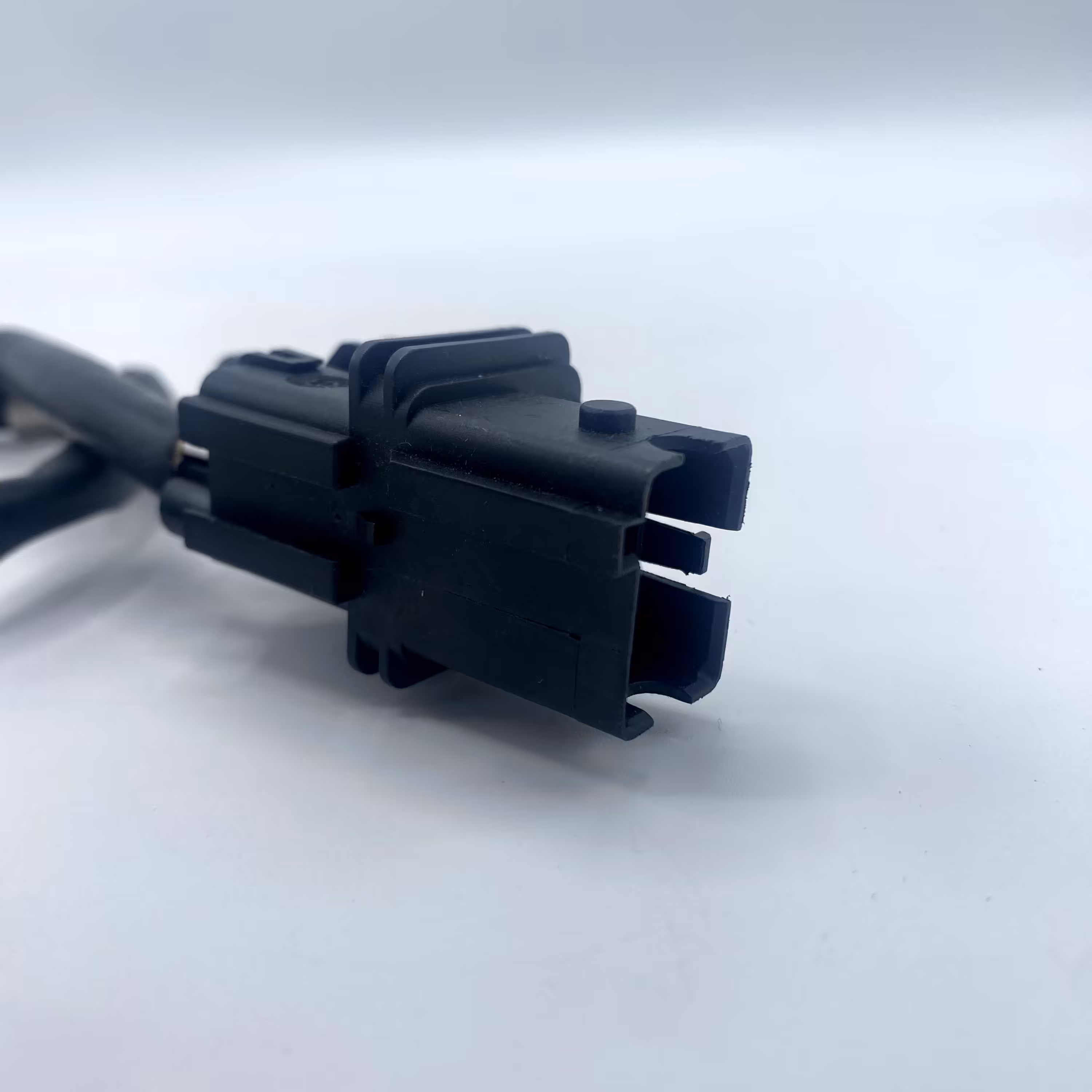 سنسور اکسیژن ef7 بوش مناسب برای سمند bosch