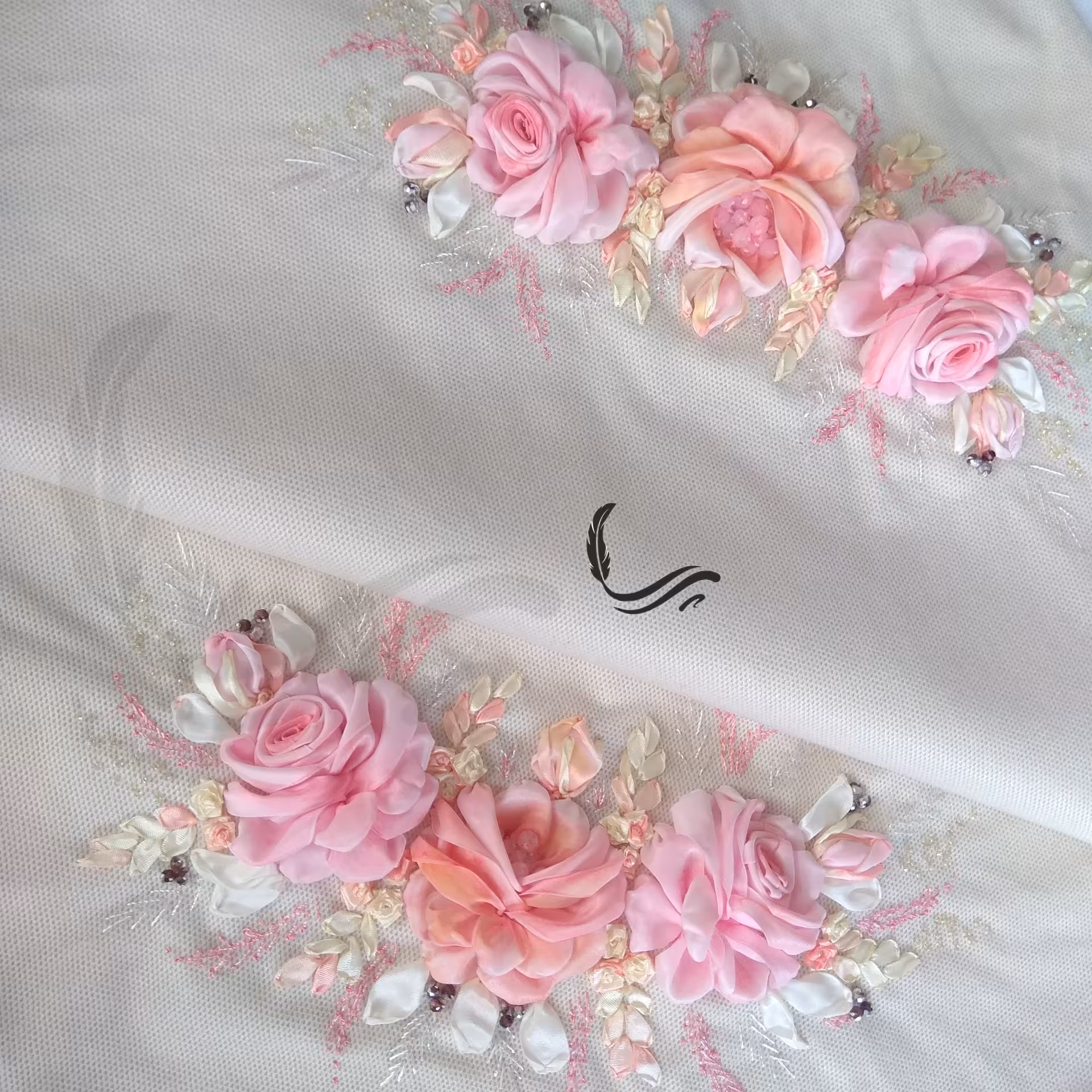 رانر و رومیزی روباندوزی جهیزیه عروس سرویس عروس روباندوزی و کار دست