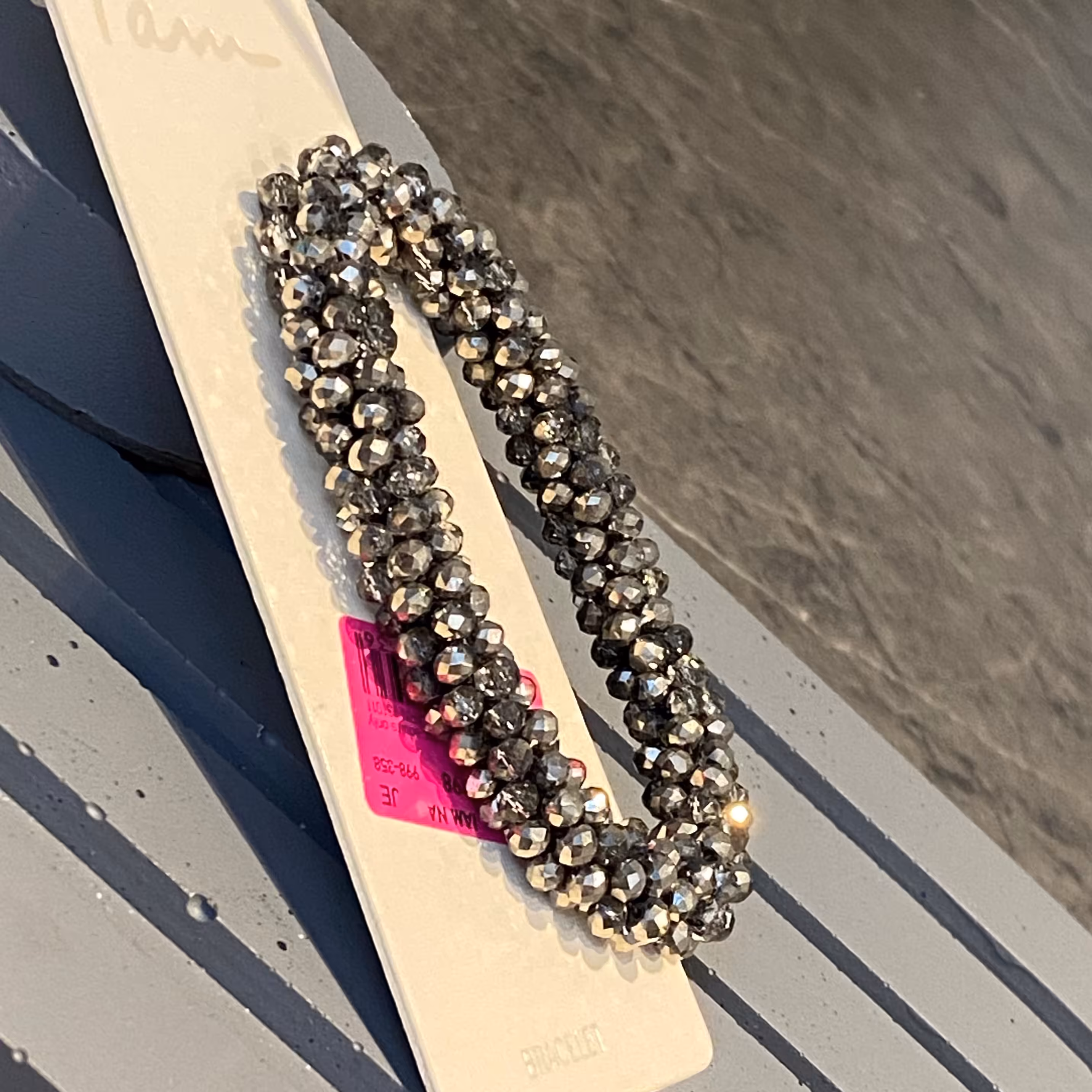 دستبند کریستالی وارداتی بسیار زیبا و خاص